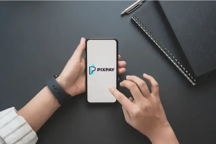 Ouvrir un compte Pixpay : Un compte bancaire pour les moins de 18 ans